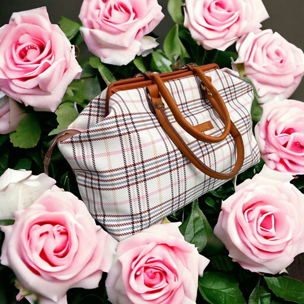 Arya checked Bag - Image 3